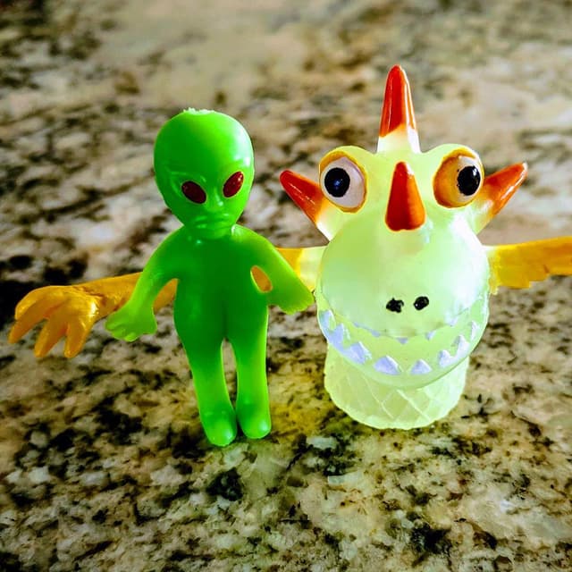 Alien & Monster