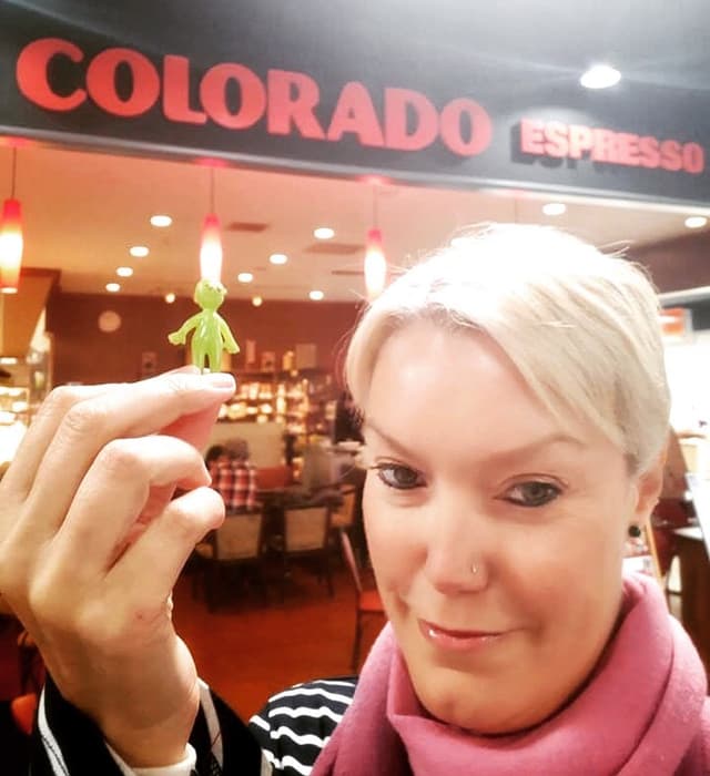 Lily’s Allen’s Alien was back in Colorado in Japan, and fully caffeinated