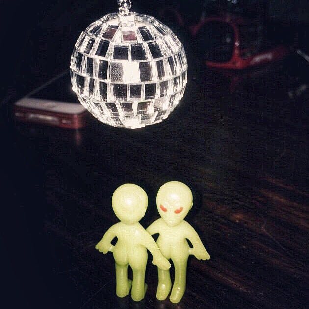 Alien dance party 👽👾